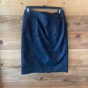 Lilly Pulitzer Sz 4 denim pencil skirt